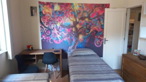 Quarto com varanda próximo ao Sambódromo-Acomoda até 3 pessoas